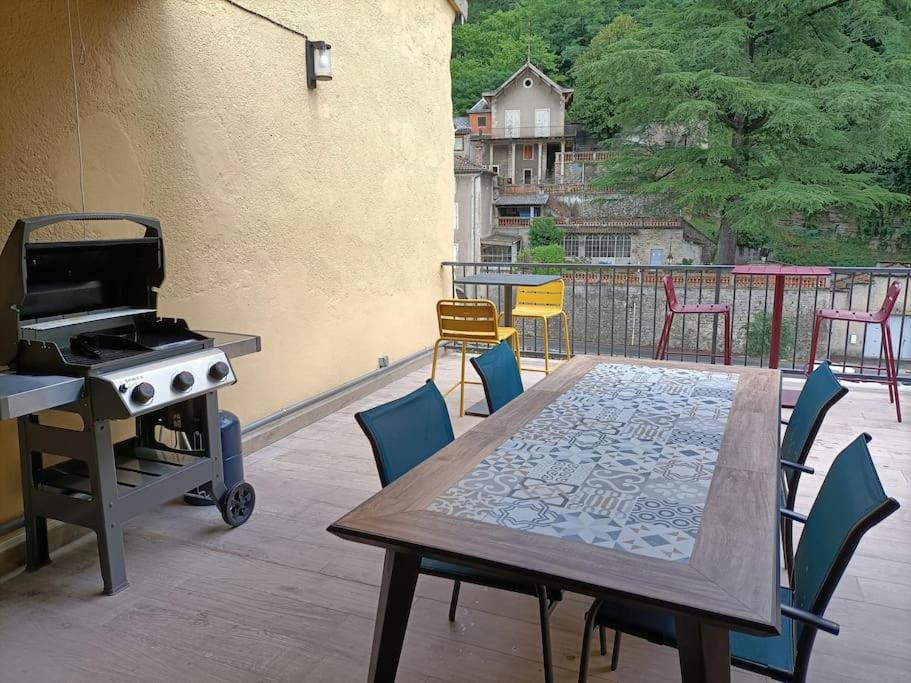 Grand Gîte terrasses Largentière Esterno foto
